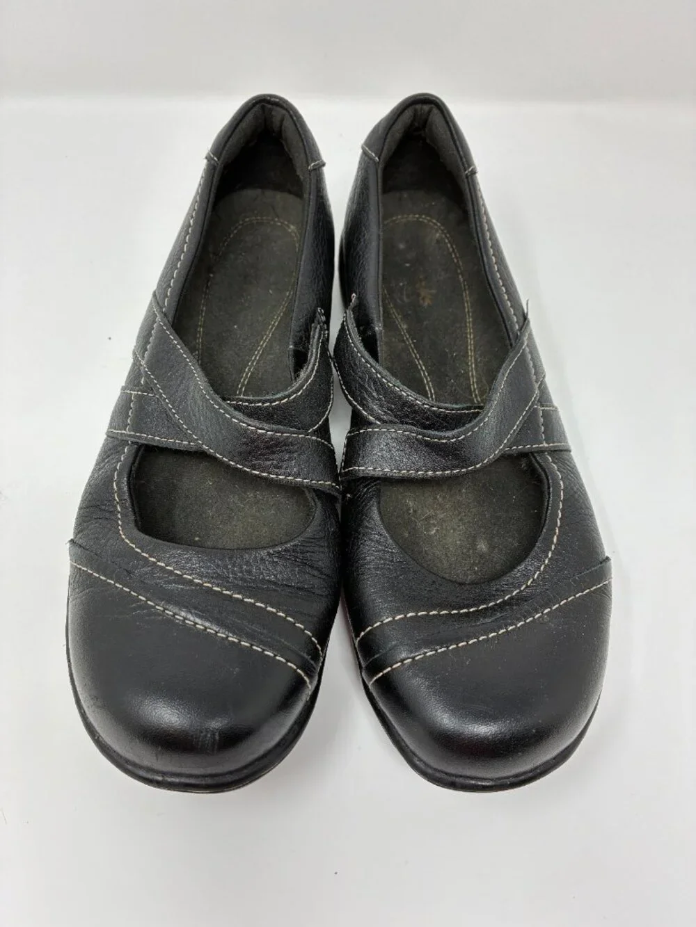 Clarks Bendables Black Mary Jane Strap Flats with Contrast Stitching